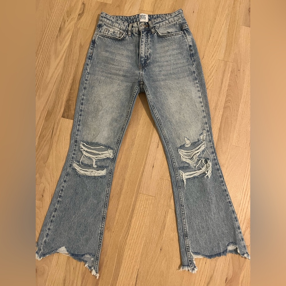 Worn once, Size 24 BDG high waisted cropped flare jean!